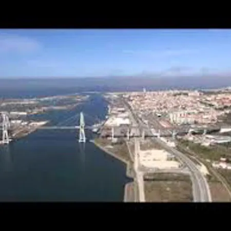 Apartment With 2 Bedrooms In With Wonderful Mountain View And Furnished Garden 500 M From The Beach Figueira da Foz