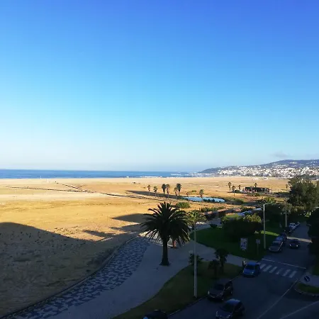 아파트 With 2 Bedrooms In With Wonderful Mountain View And Furnished Garden 500 M From The Beach 피게이라다포즈