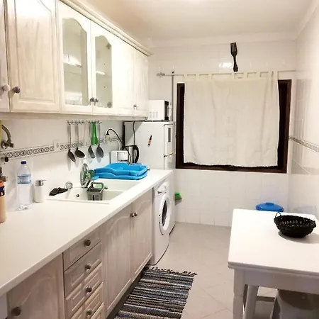 With 2 Bedrooms In With Wonderful Mountain View And Furnished Garden 500 M From The Beach *